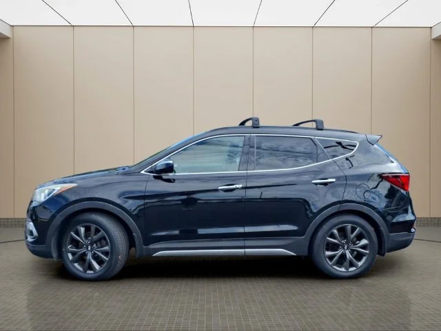 Used 2017 Black Hyundai 2.0T Ultimate image 11