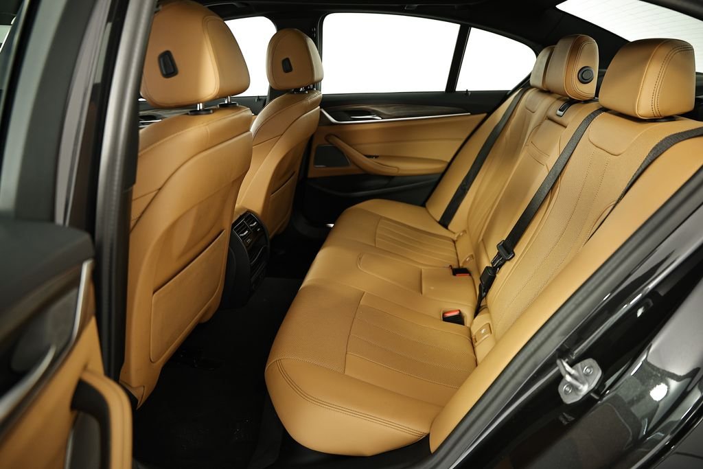 2023 BMW 5 Series 540i - Photo 28