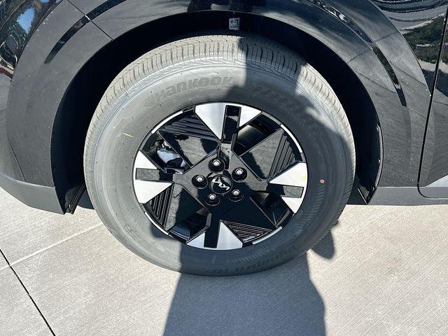 New 2026 Aurora Black Pearl Kia LXS image 33