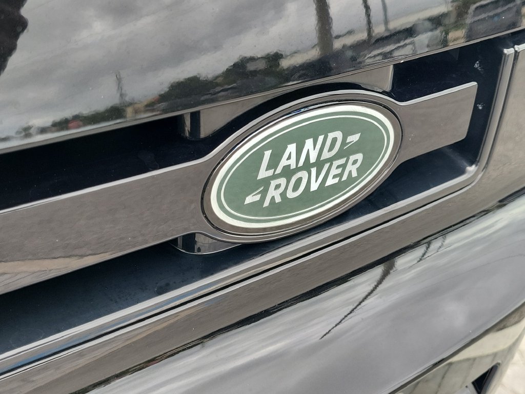 Certified Used 2025 Black Land Rover X image 10