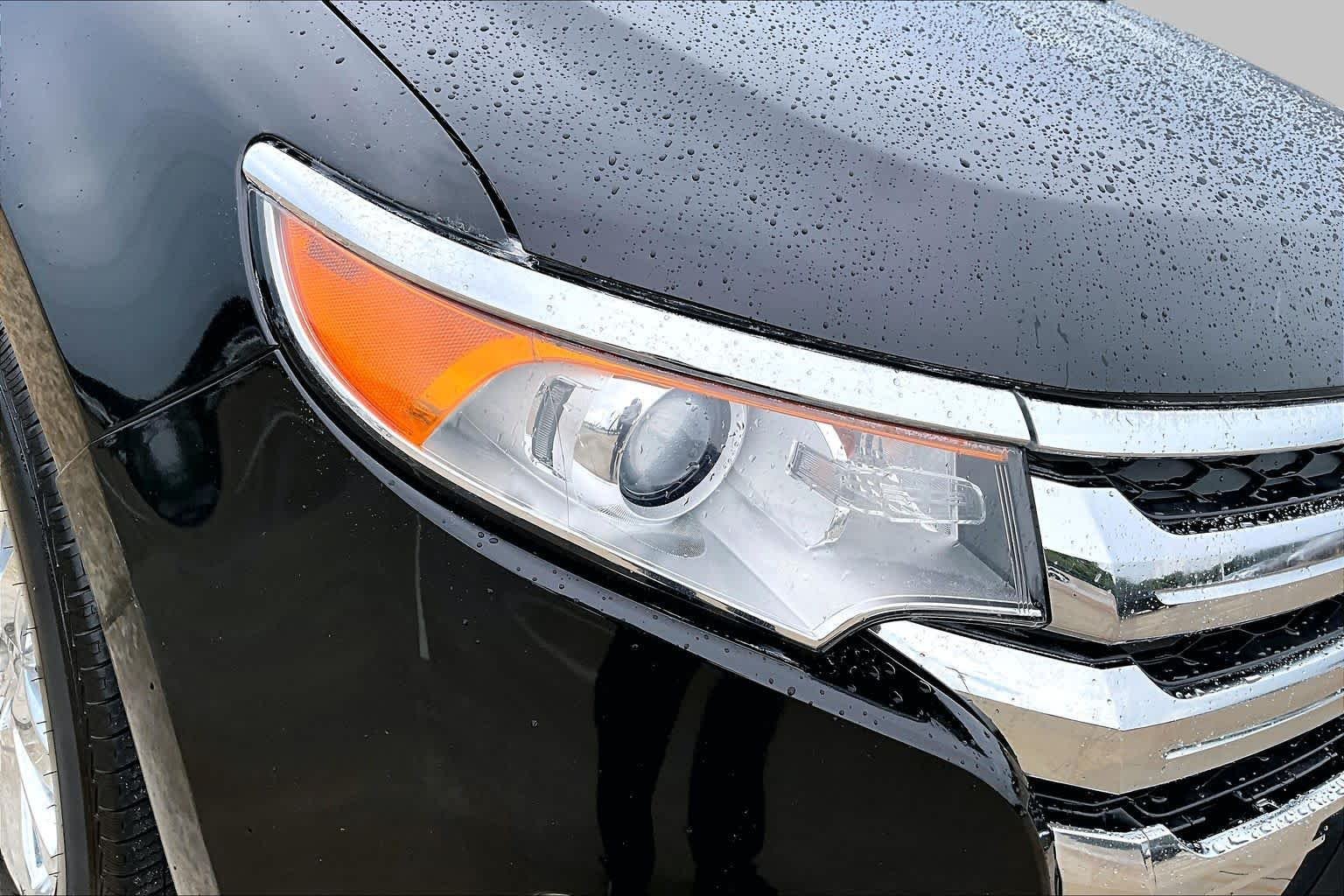 Used 2013 Tuxedo Black Metallic Ford SEL image 26