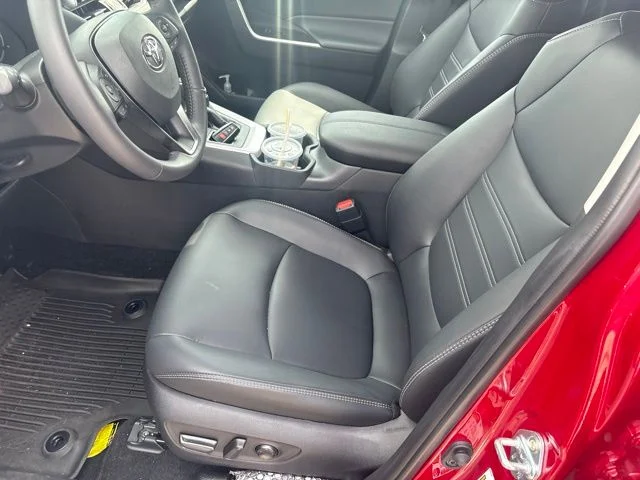 Certified Used 2025 Pearl Toyota XLE Premium image 6