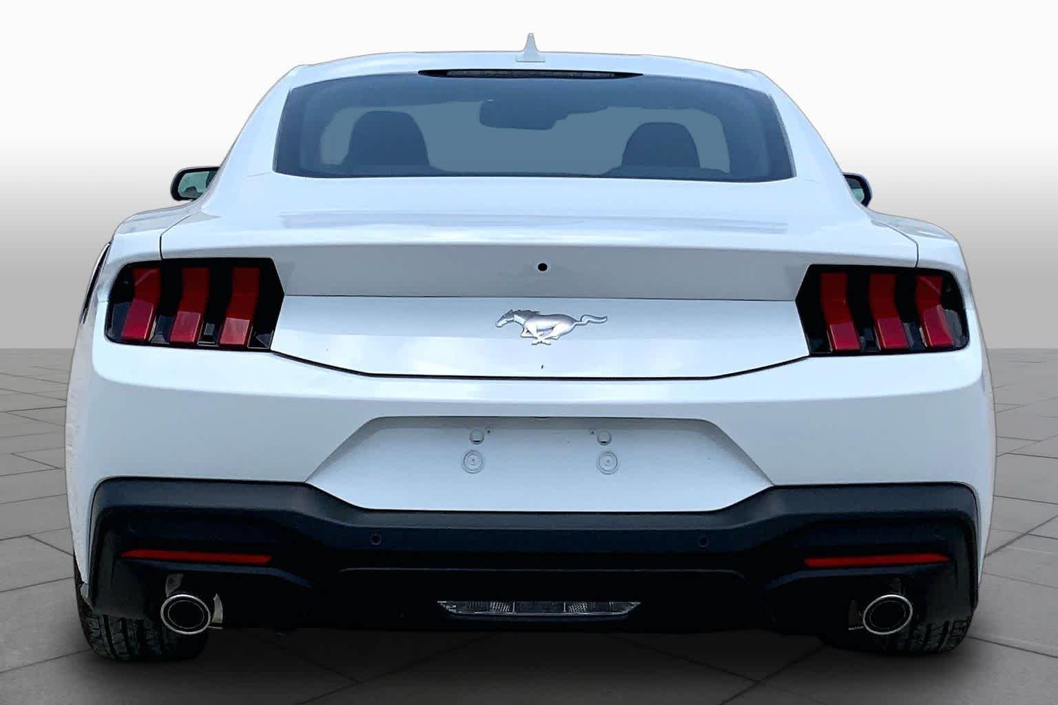 New 2026 Oxford White Ford EcoBoost® Fastback image 4