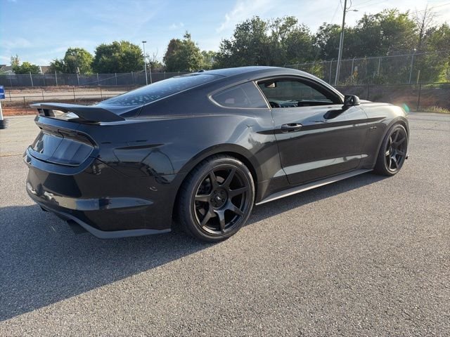 Used 2016 Shadow Black Ford GT Premium image 3