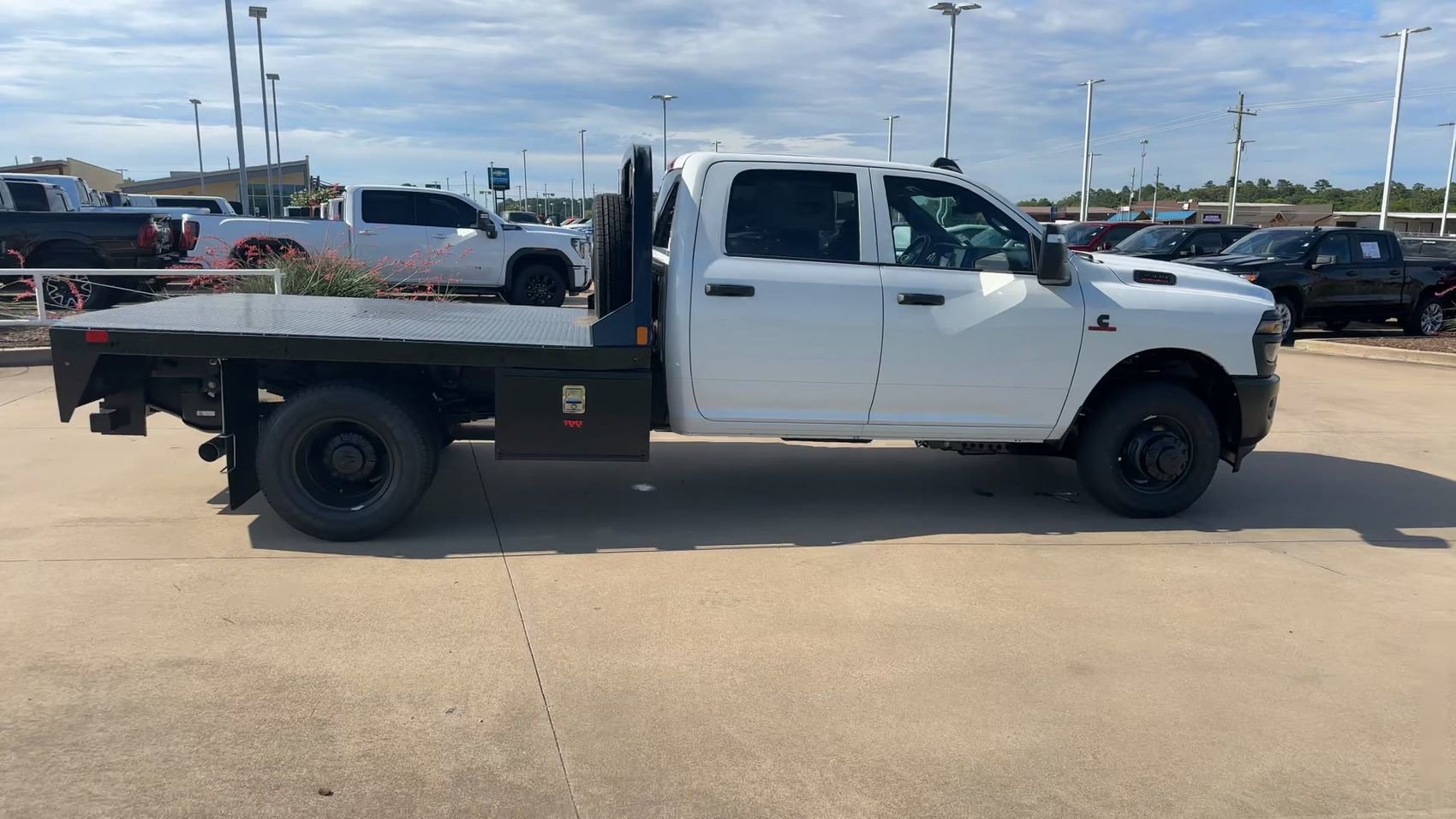New 2026 Bright White Clearcoat Ram Tradesman image 8