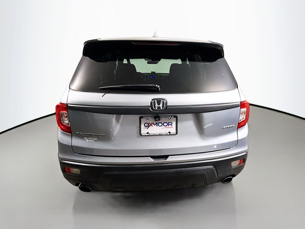 Used 2019 Lunar Silver Metallic Honda Sport image 6