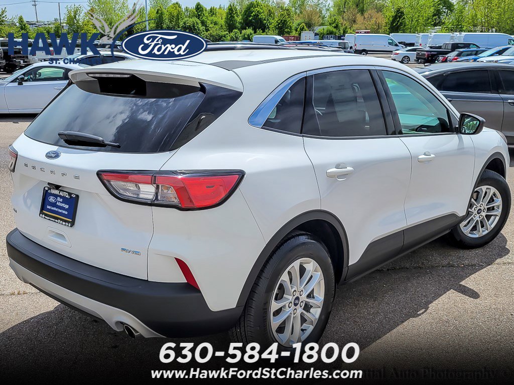 Certified Used 2022 Oxford White Ford SE image 7