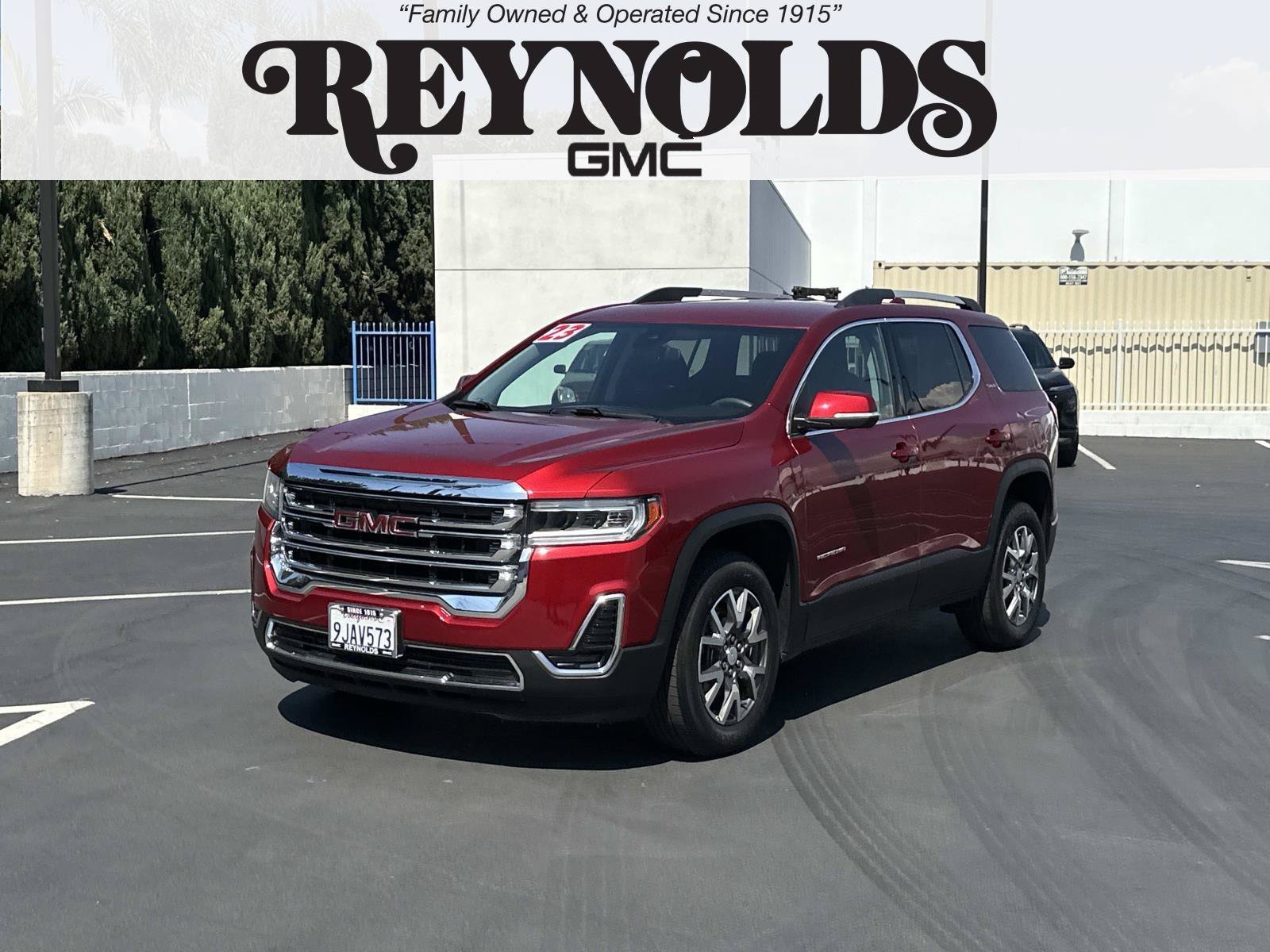 2023 GMC Acadia SLE