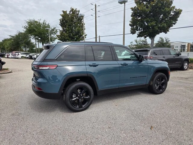 New 2026 Steel Blue Exterior Paint Jeep Limited image 11