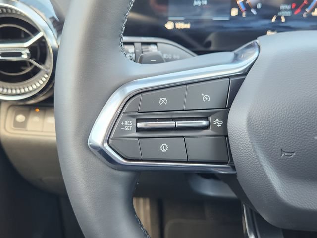 2027 Chevrolet Equinox LT - Photo 29