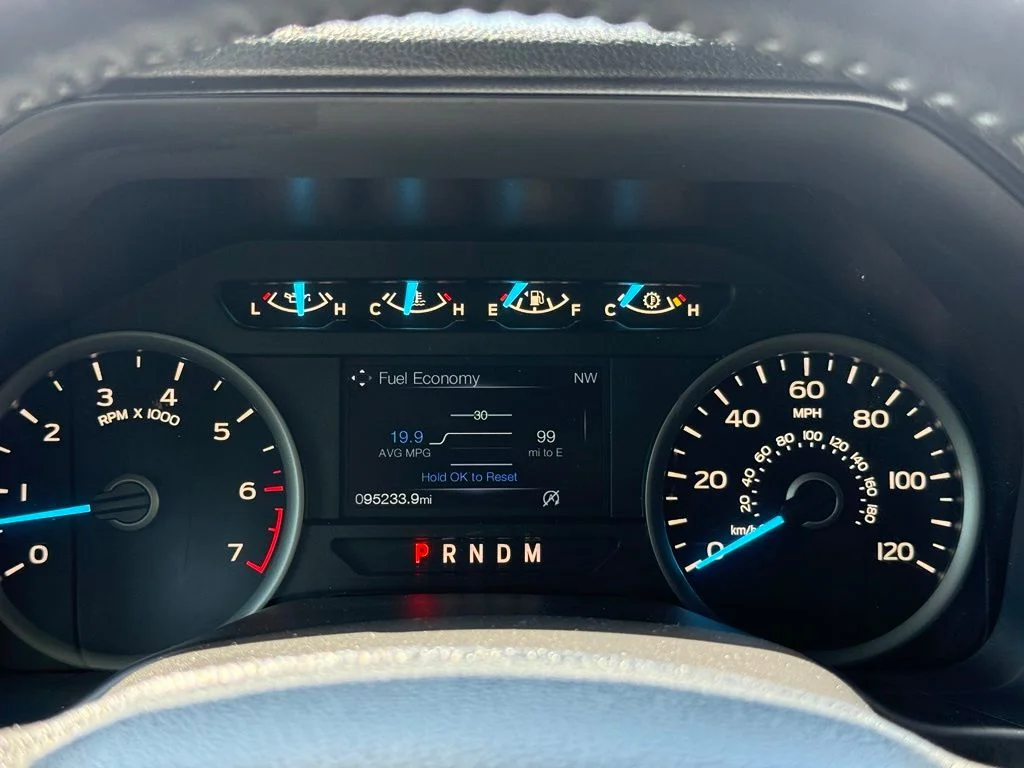 Used 2019 Black Ford XLT image 15