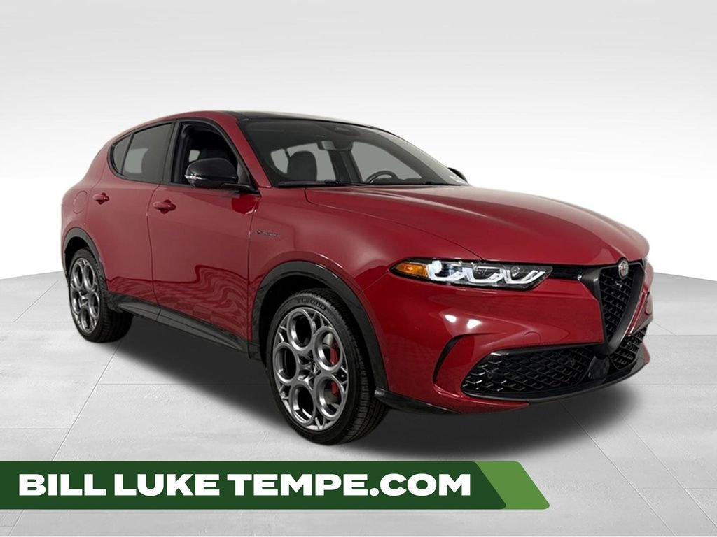 2024 Alfa Romeo Tonale Veloce's photo