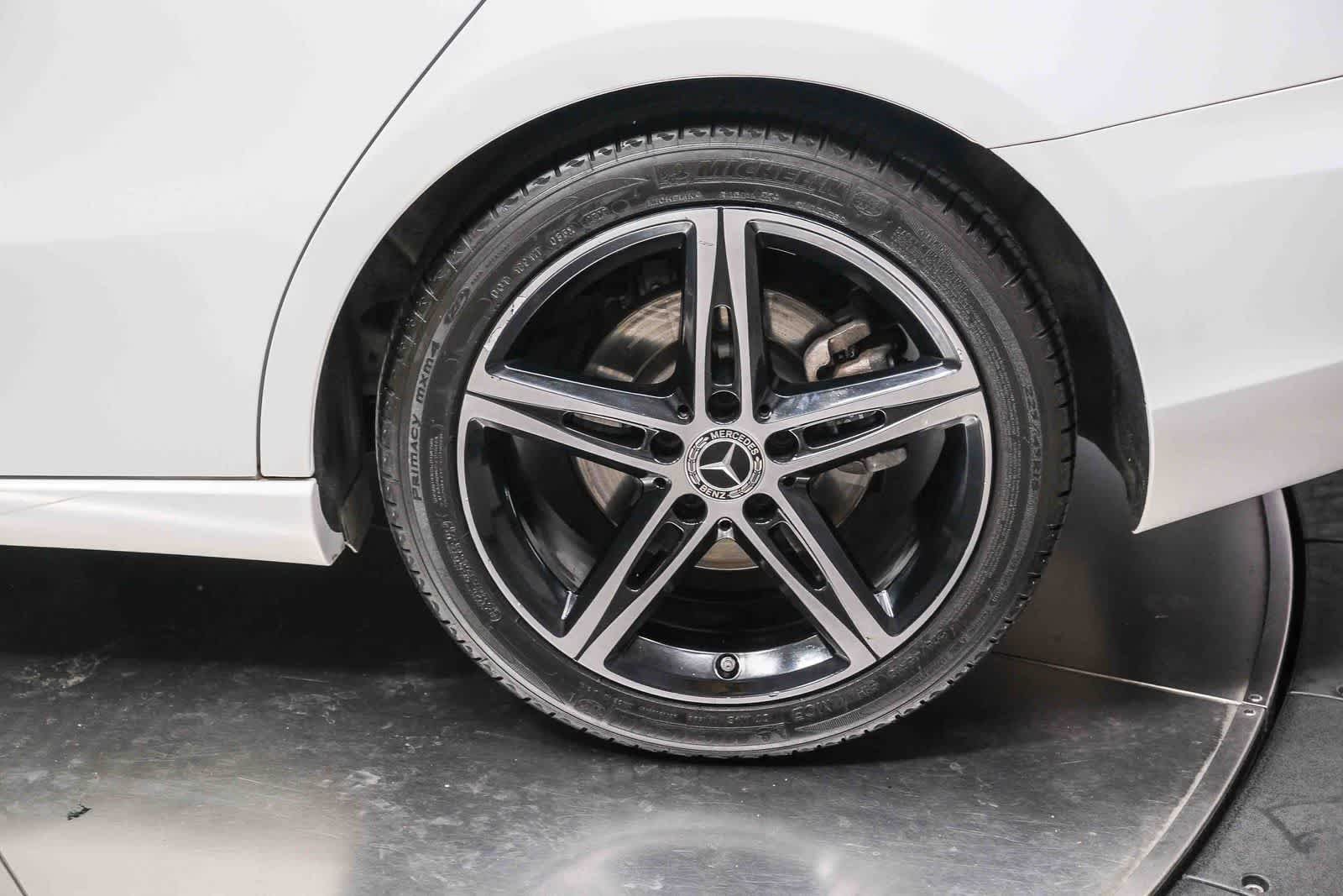 Used 2019 Polar White Mercedes-Benz A 220 image 9