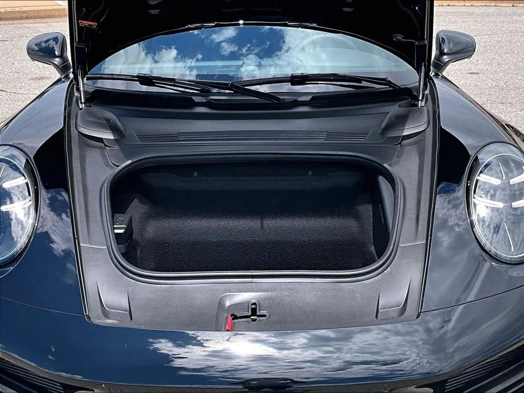 2026 Porsche 911 - Photo 21