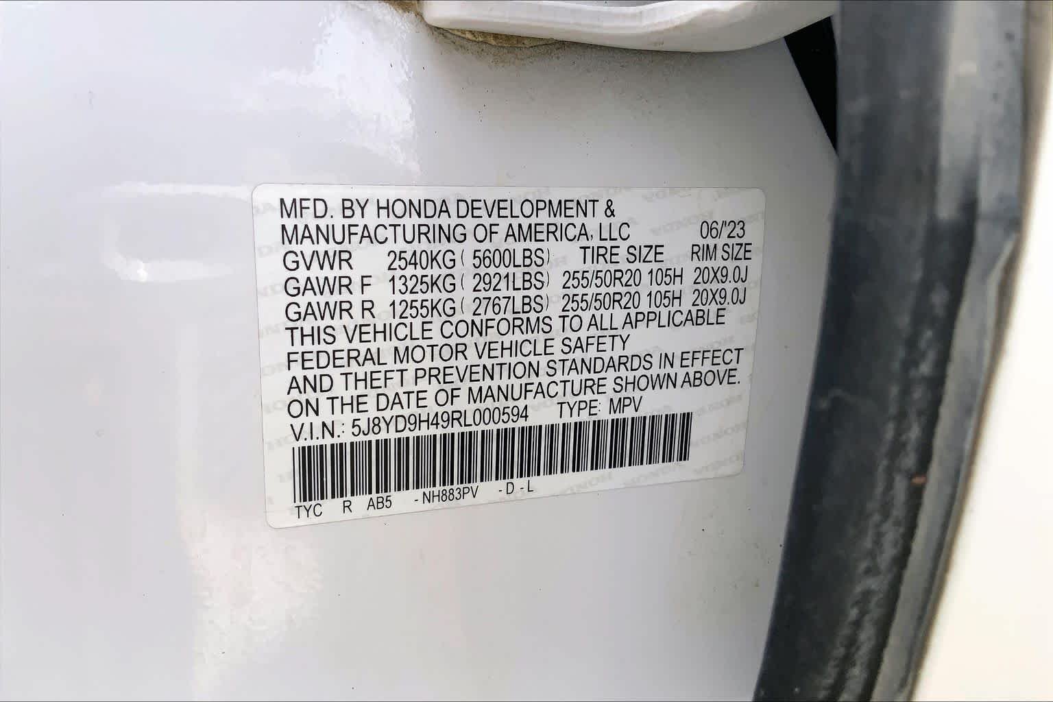 Used 2024 Platinum White Pearl Acura w/Technology Package image 43