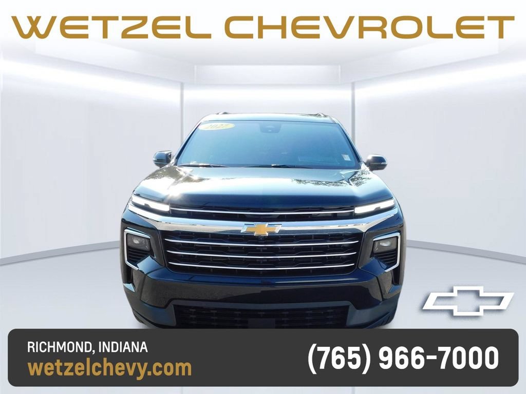 New 2027 Mosaic Black Metallic Chevrolet LT image 8
