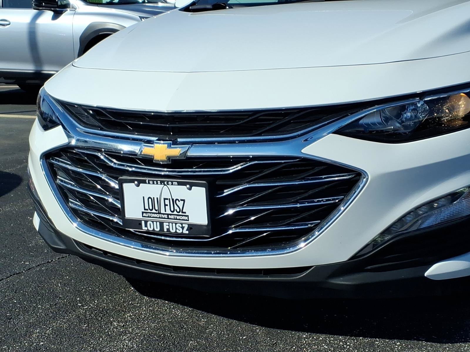 Used 2023 SUMMIT WHITE Chevrolet LT image 34