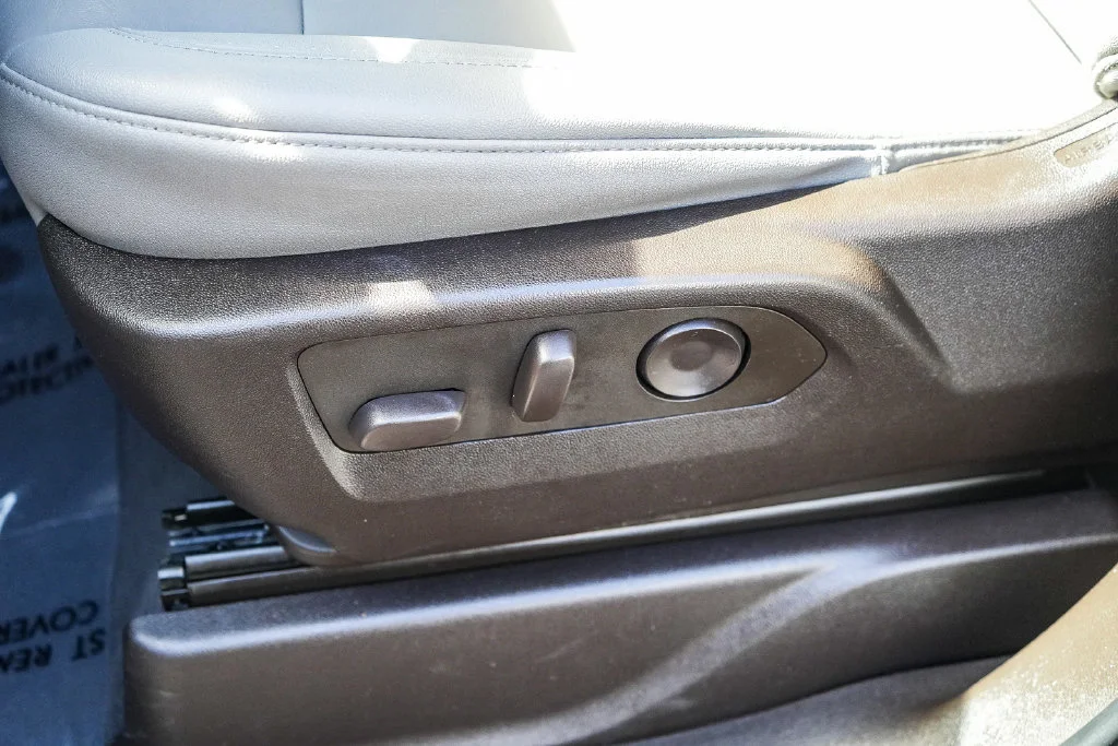 Used 2024 Gray Chevrolet LT image 21