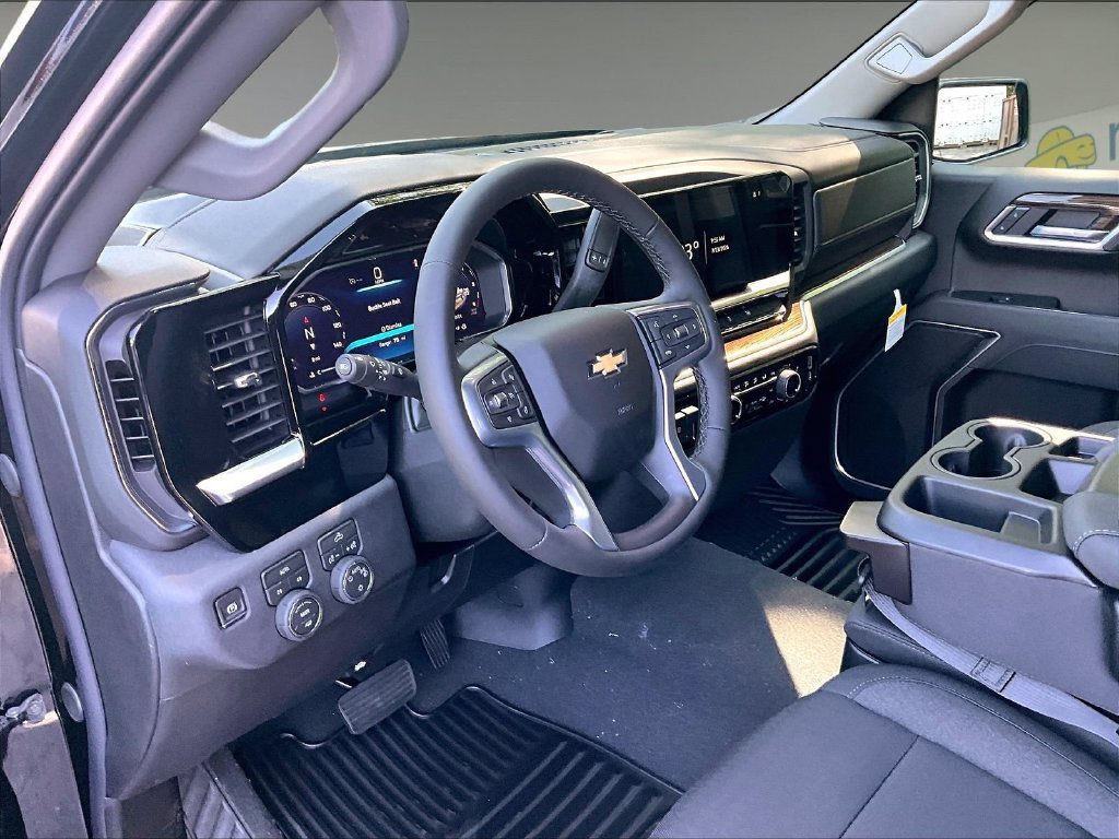 2026 Chevrolet Silverado 1500 LT - Photo 8