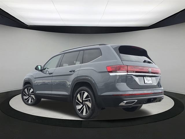New 2026 Pure Gray Volkswagen 2.0T SE w/Technology image 5