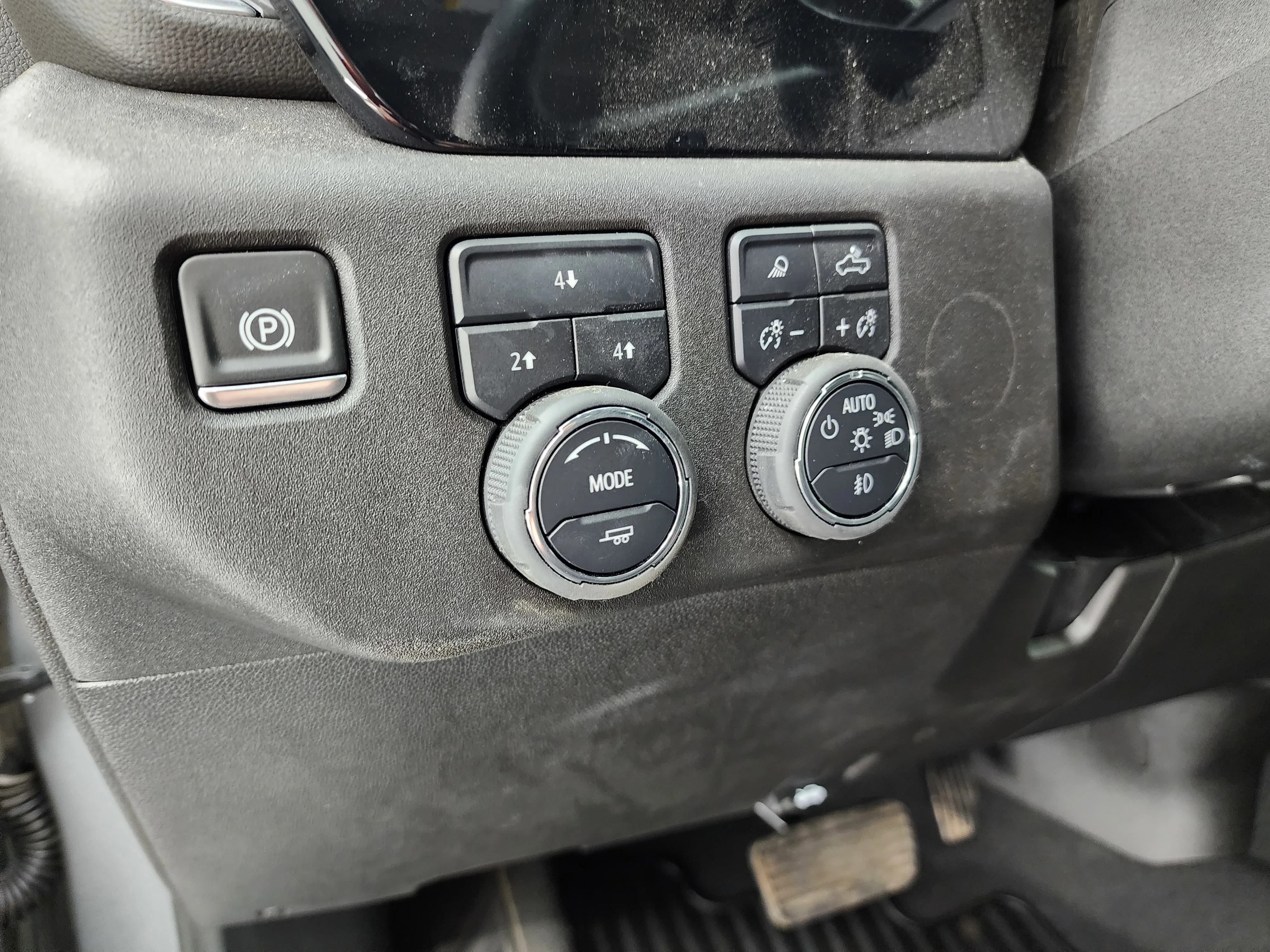 2025 Chevrolet Silverado 2500HD LT - Photo 47