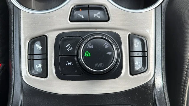 Used 2020 Summit White GMC Denali image 47