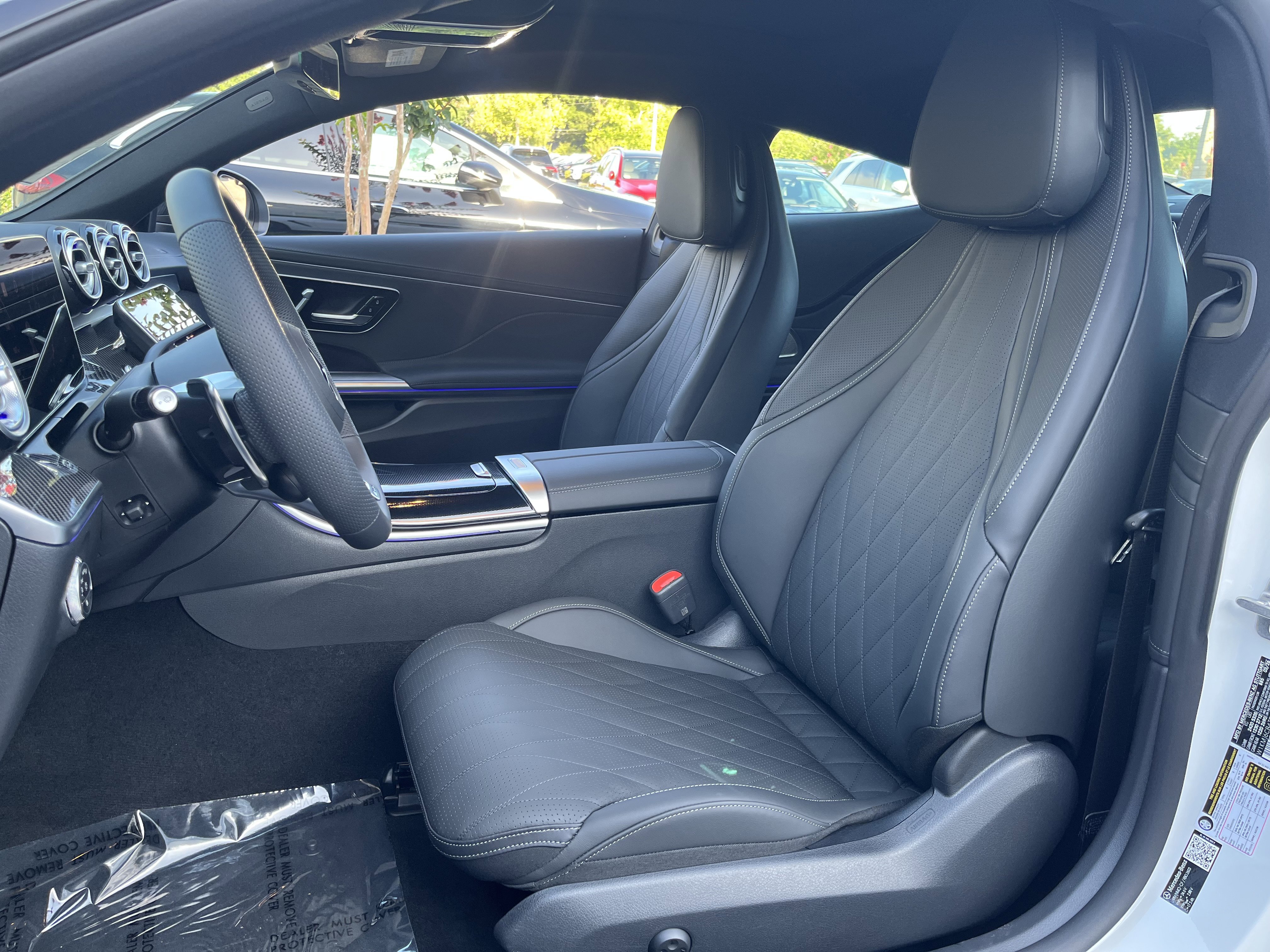 New 2026 MANUFAKTUR Moonlight White Metallic Mercedes-Benz AMG® CLE 53 image 45