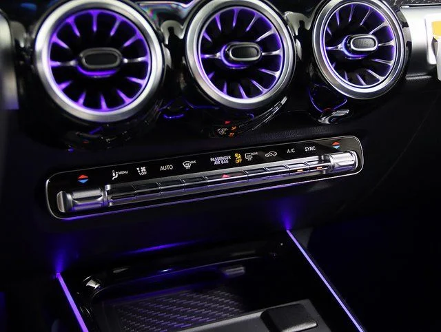 2025 Mercedes-Benz GLB Base - Photo 22