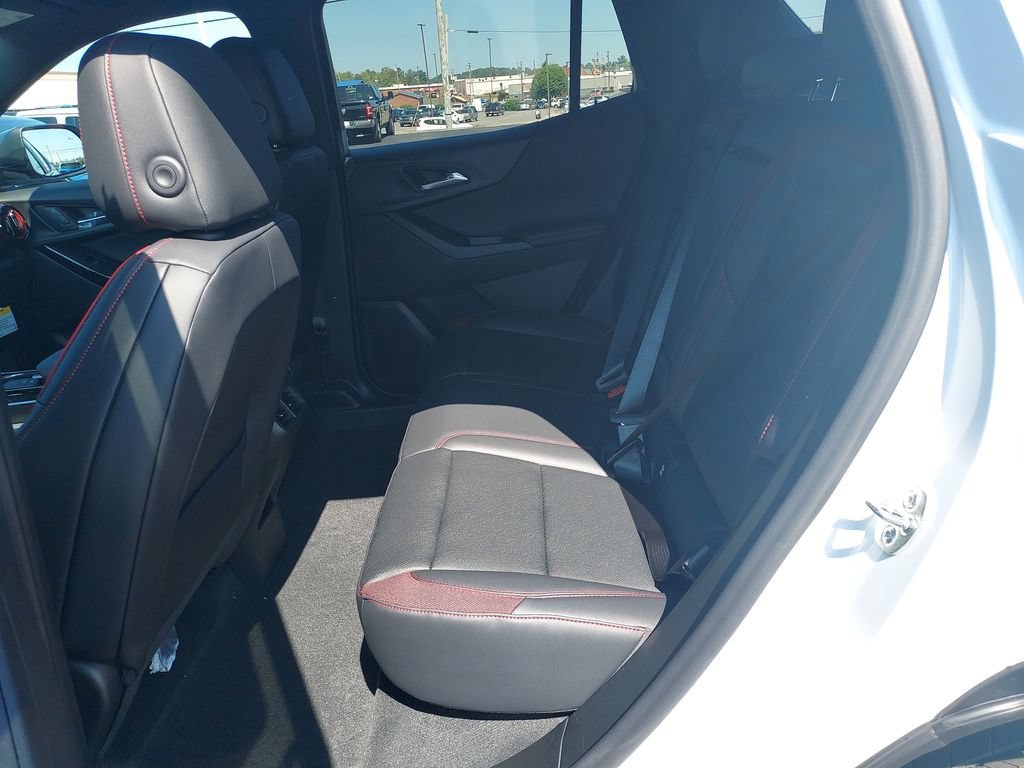 2027 Chevrolet Equinox RS - Photo 14