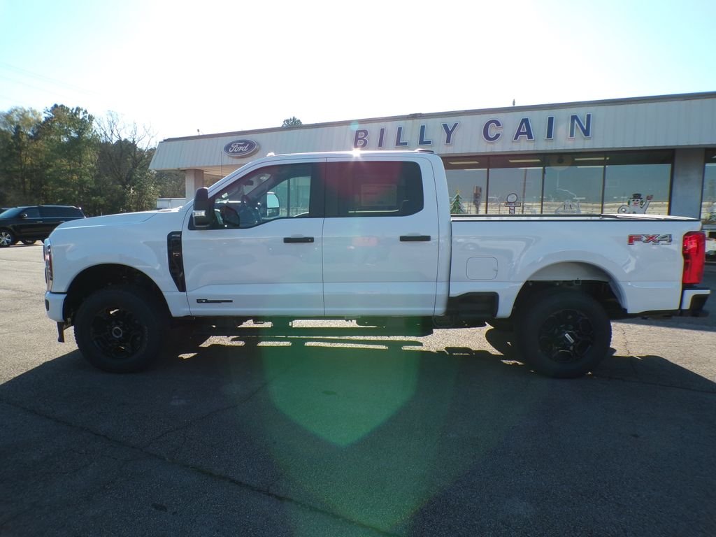New 2026 Oxford White Ford F-250® XL image 4