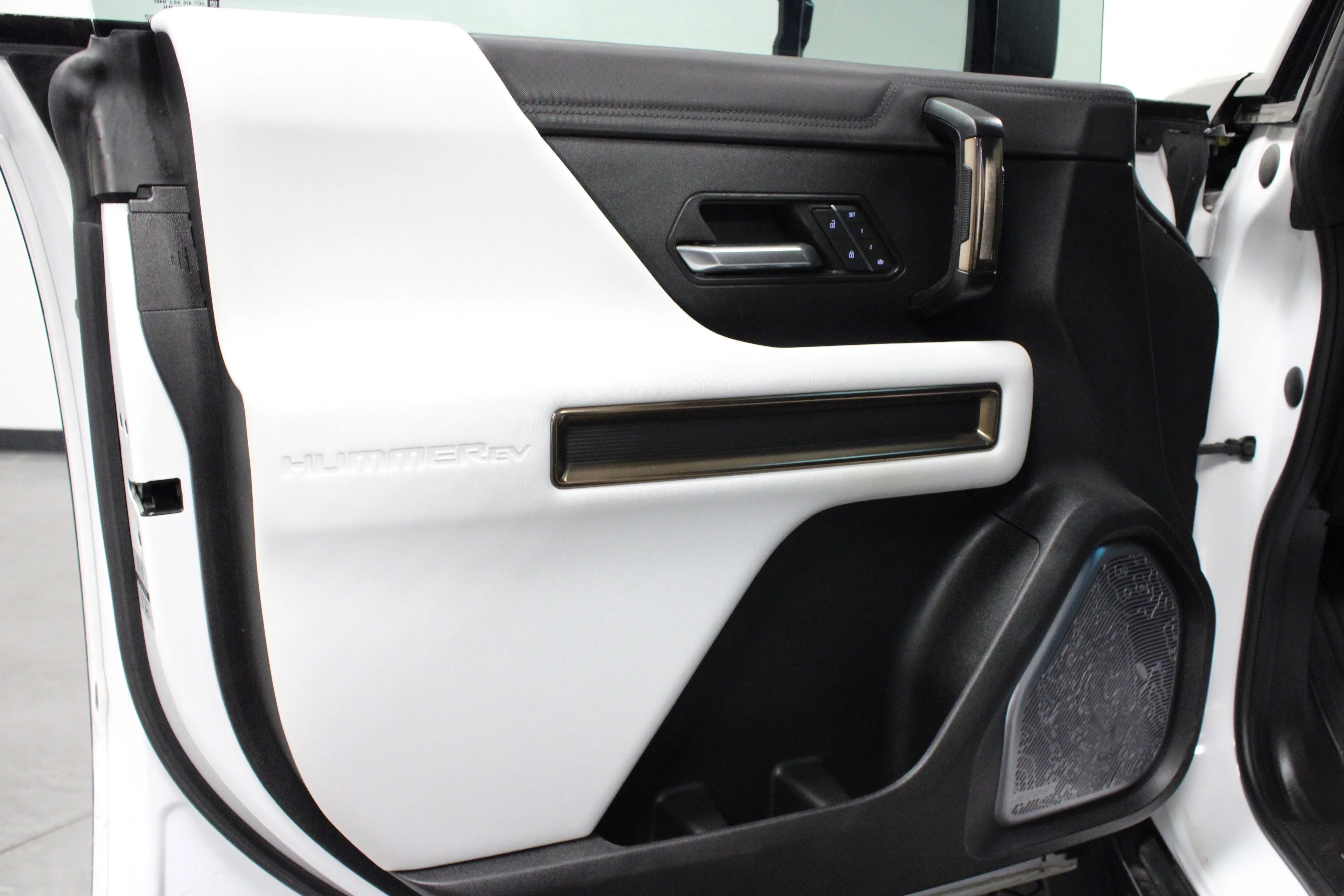 Used 2023 Interstellar White GMC 3X image 11