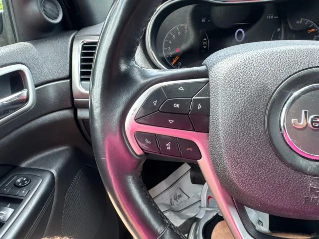 Used 2018 Black Jeep Altitude image 24
