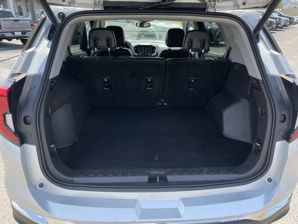 Used 2019 QUICKSILVER METALLIC GMC SLT image 13