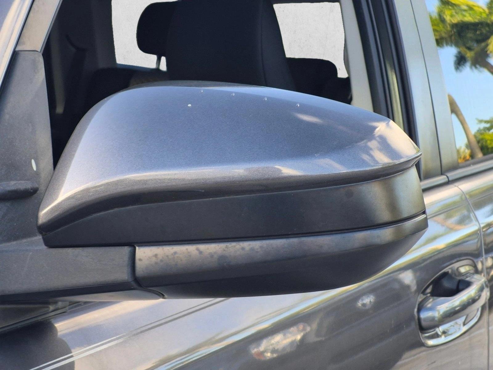 Used 2018 Magnetic Gray Metallic Toyota SR5 image 8