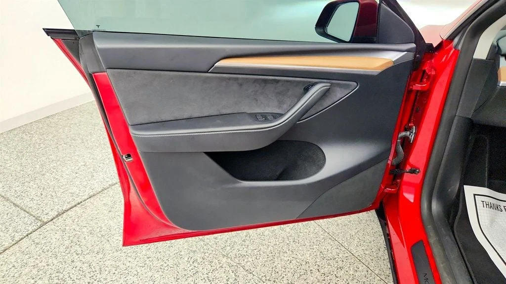 Used 2023 Red Multi-Coat Tesla Long Range AWD w/ 20