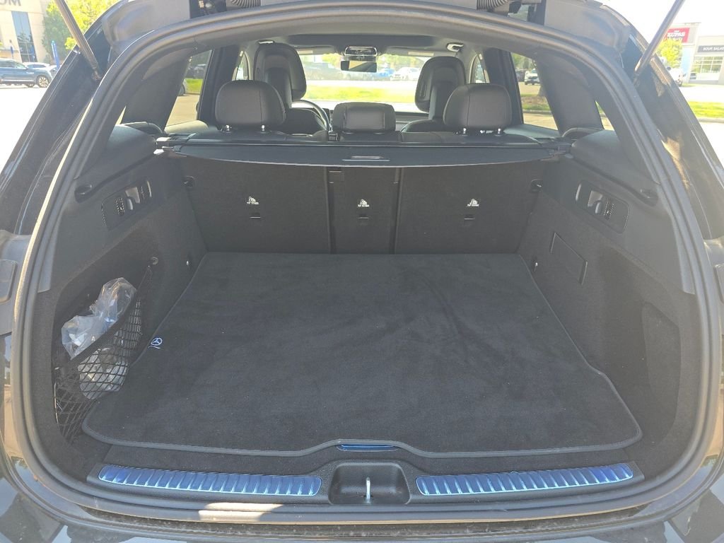 Certified Used 2026 Black Mercedes-Benz GLC 300 image 19