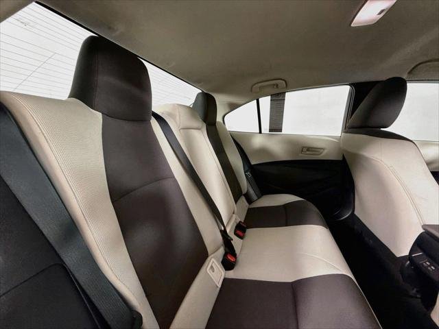 Certified Used 2025 RED MC. Toyota  image 37