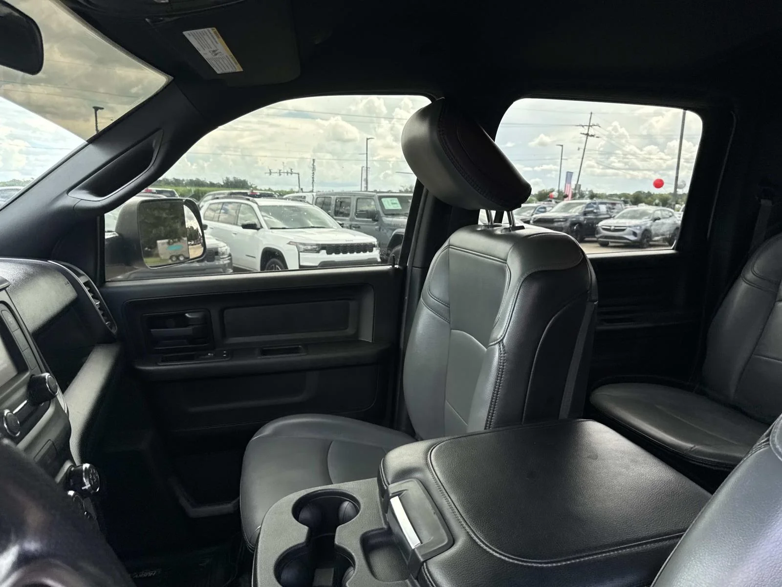 Used 2021 White Ram Tradesman image 15