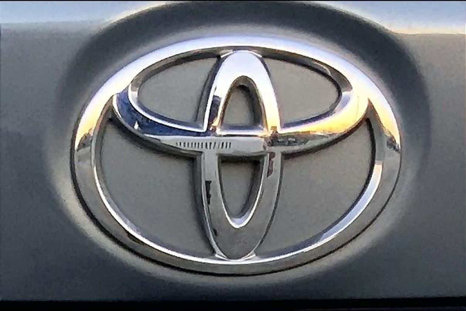 Used 2024 Celestite Toyota LE image 10