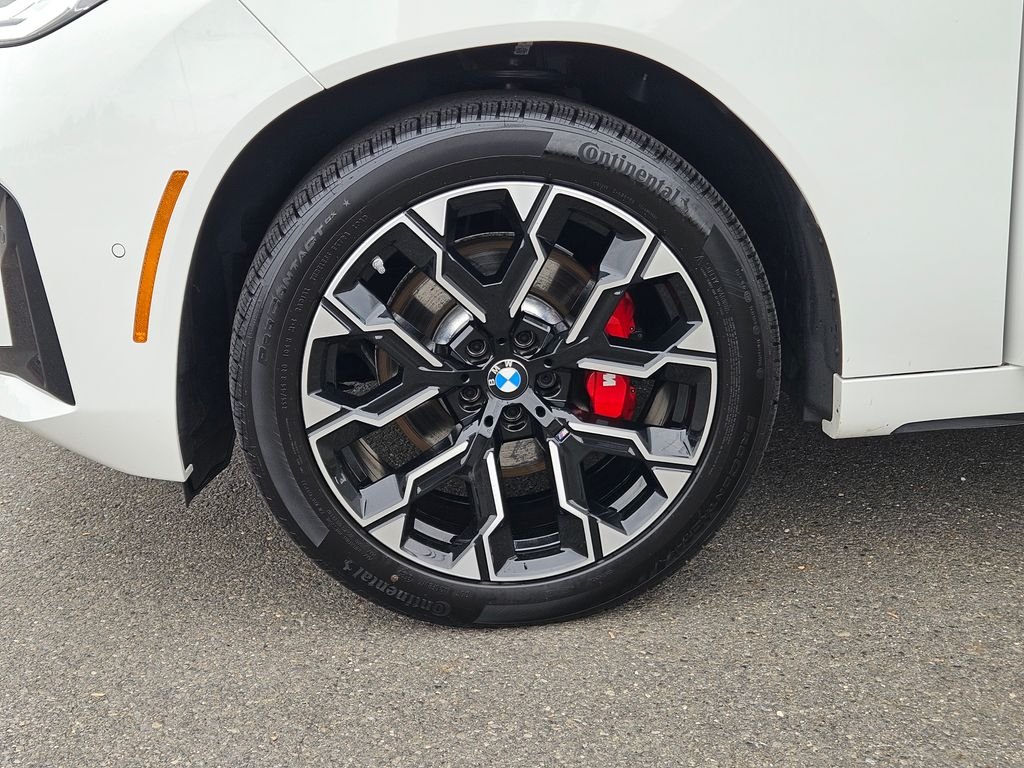 Used 2026 Alpine White BMW 30 xDrive image 35