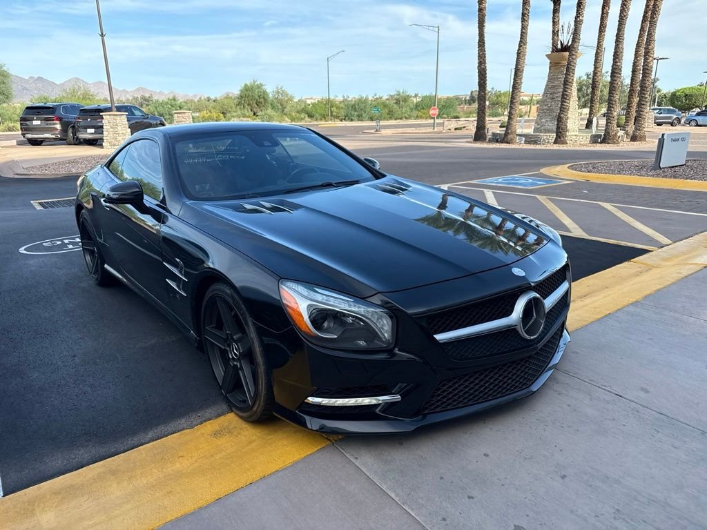 Used 2013 Black Mercedes-Benz SL 550 image 3