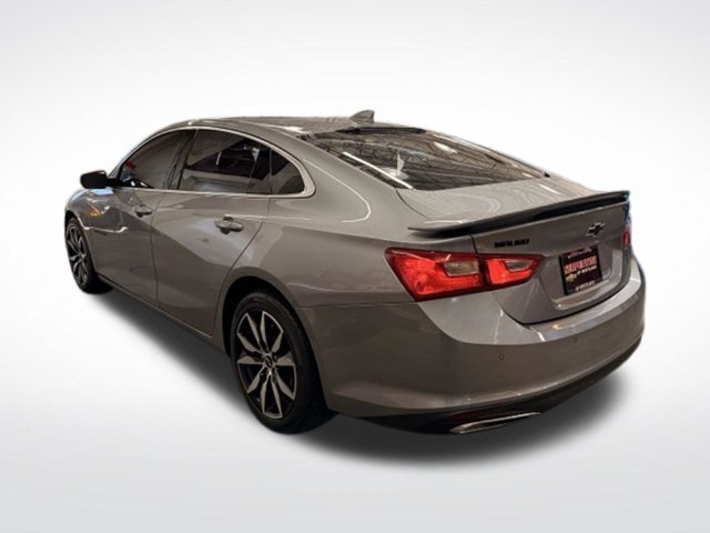 Used 2024 Sterling Gray Metallic Chevrolet RS image 4