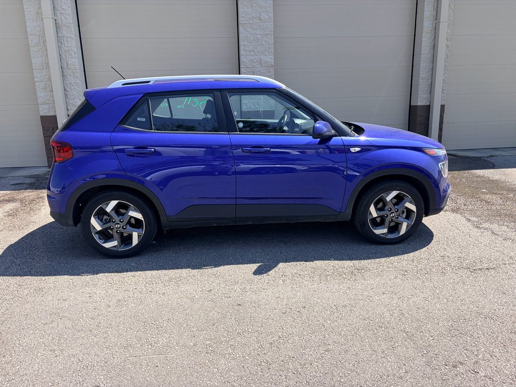Used 2025 Intense Blue Hyundai SEL image 6