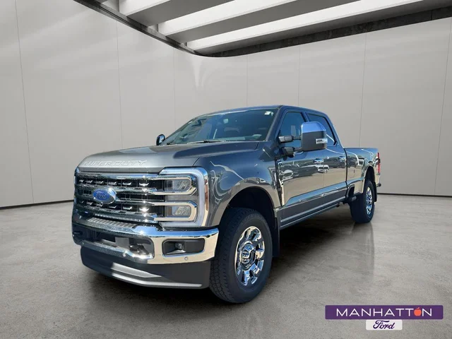 2026 Ford Super Duty F-350® Lariat®
