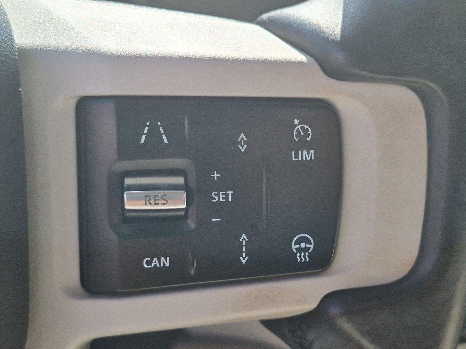 Used 2024 Fuji White Land Rover S image 20