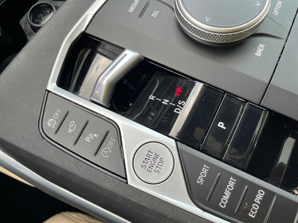 2024 BMW 3 Series 330i - Photo 27