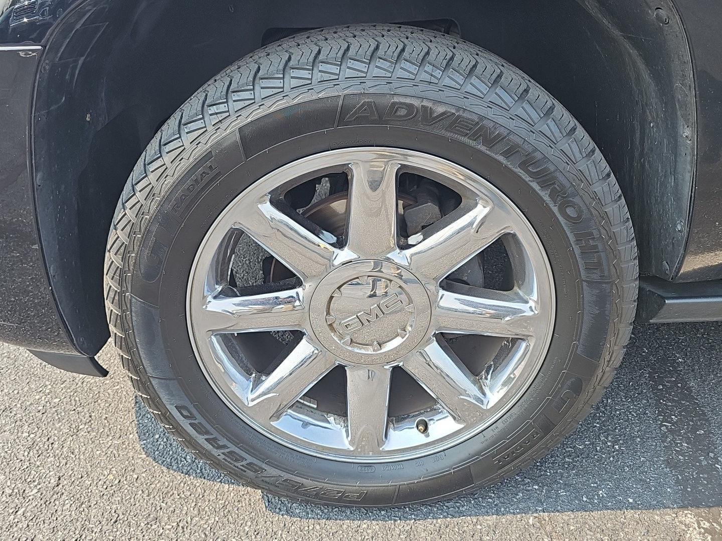 Used 2014 Onyx Black GMC Denali image 4