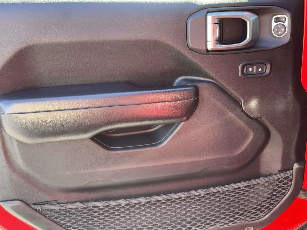 Used 2020 Red Jeep Unlimited Sport S image 23
