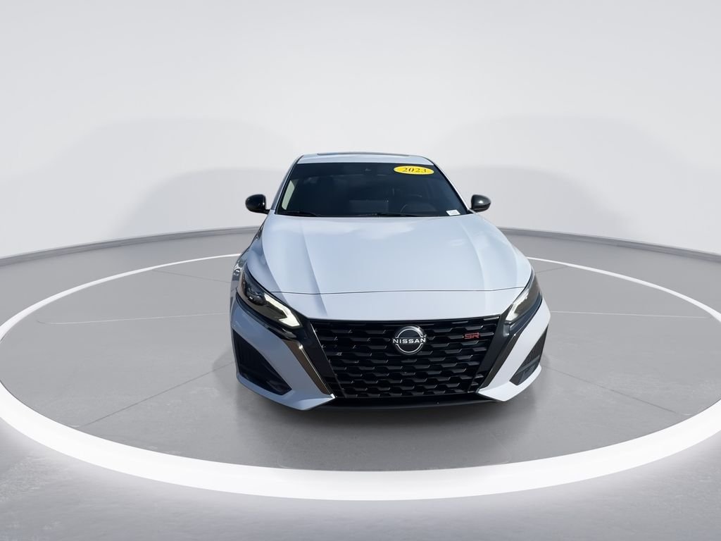 Used 2023 Gray Nissan 2.5 SR image 3
