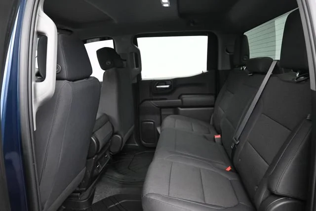 Used 2020 NORTHSKY BLUE METALLIC Chevrolet Custom image 18